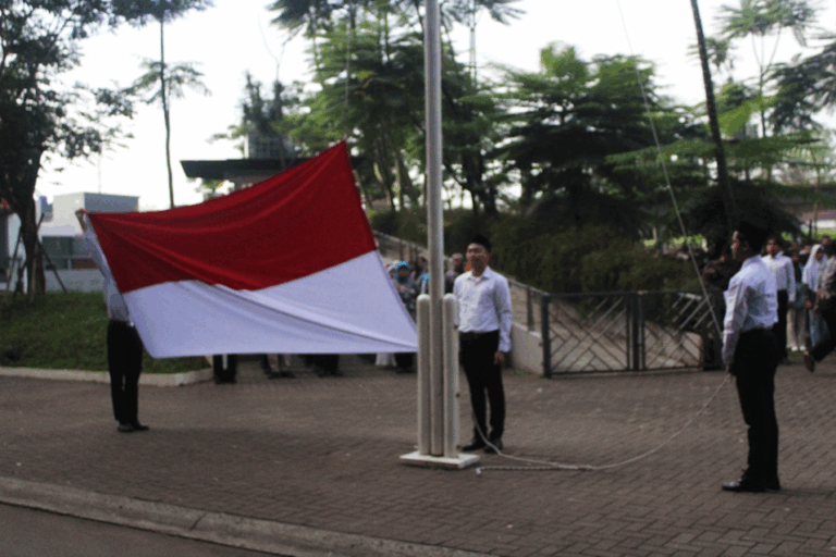 Semangat Nilai Luhur, Universitas Pamulang Gelar Upacara Hari Pancasila